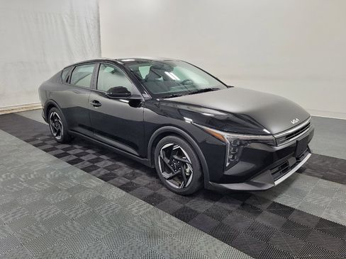 Used 2025 Kia K4 EX FWD image 11
