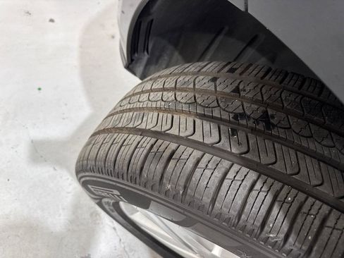 Used 2016 Mercedes-Benz GL 450 4MATIC image 79