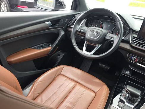Used 2023 Audi Q5 2.0T Premium w/ Convenience Package AWD/4WD image 26