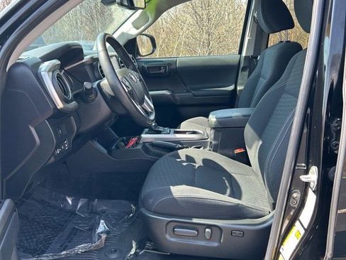 Used 2023 Toyota Tacoma 4x4 Double Cab w/ Trail Edition image 12