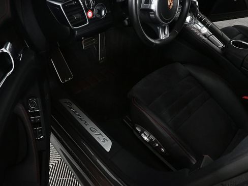 Used 2015 Porsche Panamera GTS AWD/4WD image 7