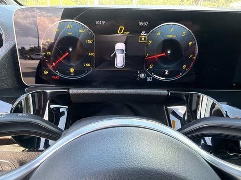 Used 2023 Mercedes-Benz GLA 250 w/ Premium Package image 25