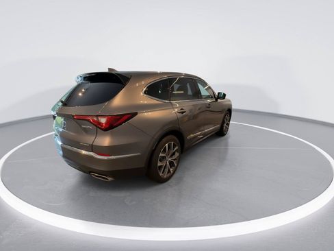 Used 2024 Acura MDX SH-AWD w/ Technology Package image 8