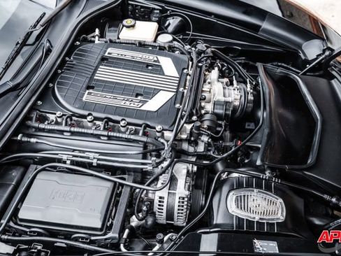 Used 2015 Chevrolet Corvette Z06 w/ 2LZ Preferred Equipment Group image 27