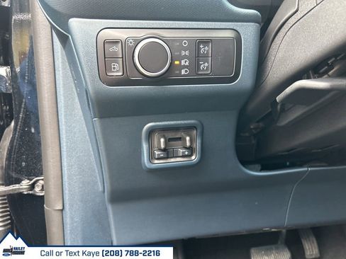 New 2025 Ford Maverick Lariat w/ Black Appearance Package AWD/4WD image 55