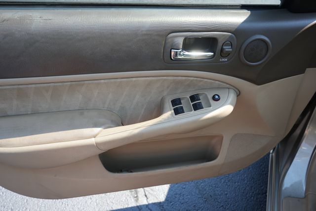 Used 2005 Honda Civic EX image 23