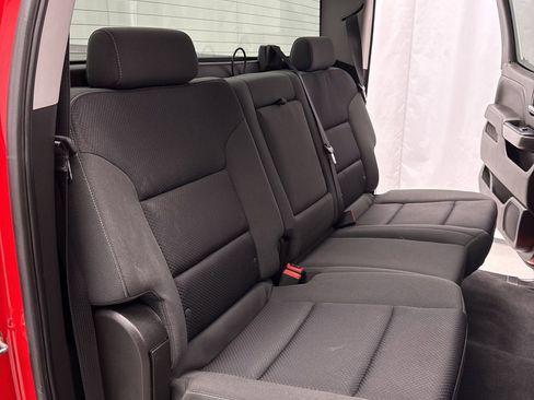 Used 2018 Chevrolet Silverado 1500 LT w/ All Star Edition image 33