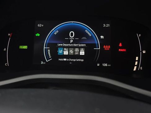 New 2026 Toyota Camry SE image 19