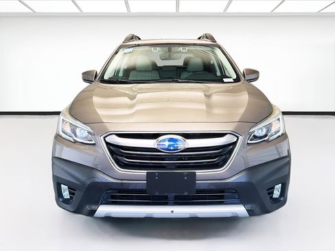 Used 2021 Subaru Outback Limited XT AWD/4WD image 2