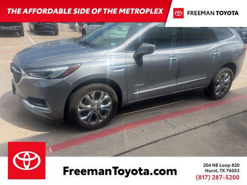 Used 2020 Buick Enclave Avenir FWD image 1