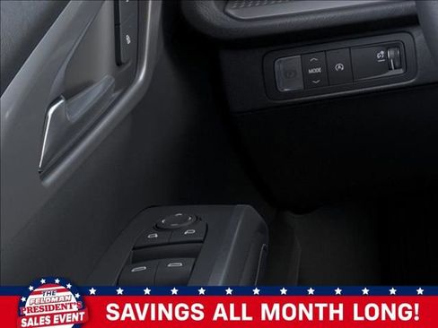 New 2026 Chevrolet Traverse LT w/ Sun and Wheel Package image 22