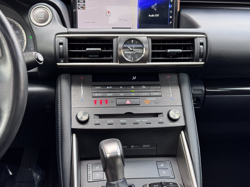 Used 2019 Lexus IS 300 AWD image 31