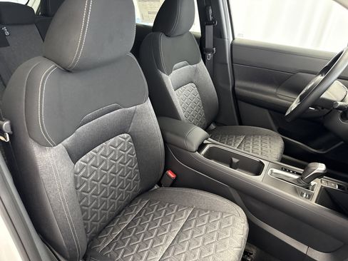 New 2026 Nissan Kicks SV image 13