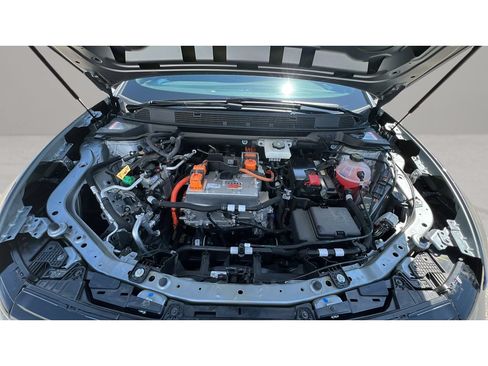 Used 2025 Chevrolet Equinox EV LT w/ Convenience Package AWD/4WD image 33