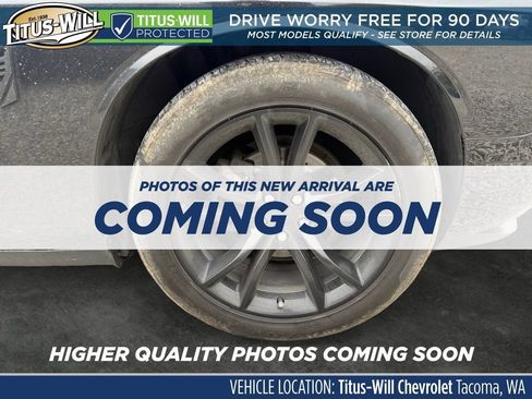 Used 2016 Dodge Challenger SXT w/ Blacktop Package RWD image 6