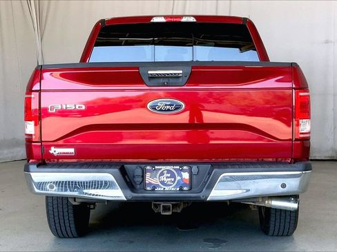 Used 2016 Ford F150 XLT w/ Equipment Group 302A Luxury RWD image 4