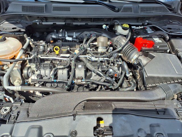 Certified 2022 Lincoln Corsair FWD w/ Equipment Group 101A image 3