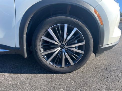 Used 2024 INFINITI QX60 Autograph w/ Cargo Package image 6