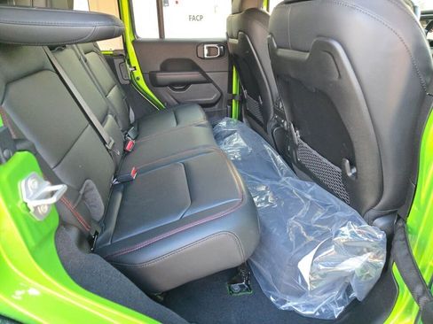 New 2026 Jeep Wrangler Unlimited Rubicon 392 image 9