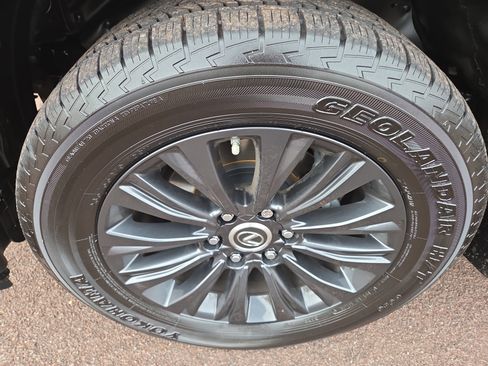 Used 2022 Lexus GX 460 Luxury image 12