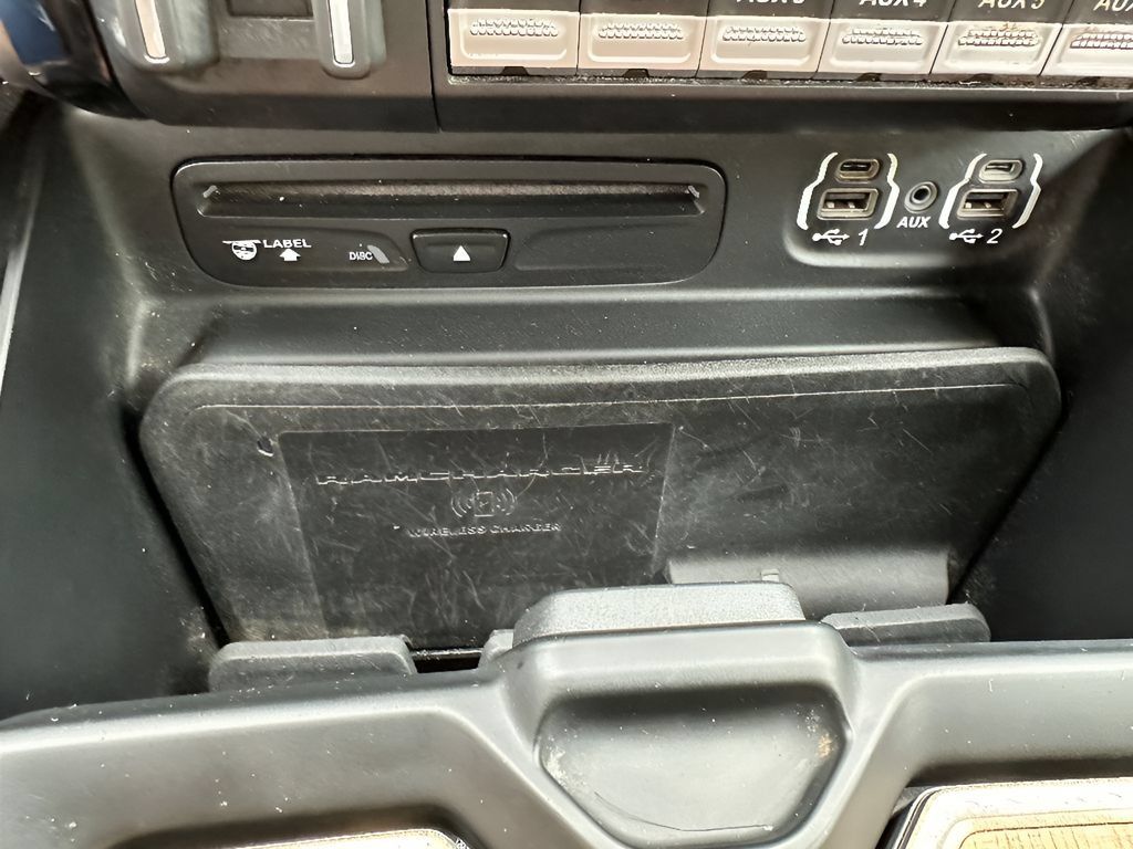Used 2019 RAM 3500 Limited AWD/4WD image 24