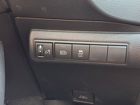 Certified 2025 Toyota Corolla SE w/ SE Premium Package AWD/4WD image 15