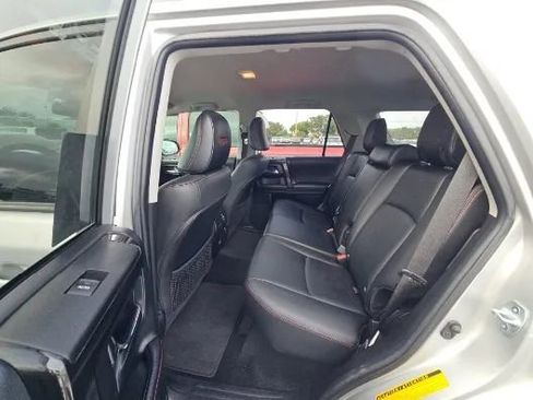 Used 2022 Toyota 4Runner TRD Off-Road Premium image 10