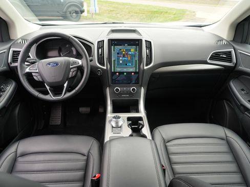 Used 2024 Ford Edge SEL w/ Convenience Package AWD/4WD image 27