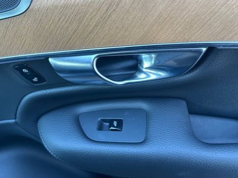 Used 2021 Volvo XC90 T8 Inscription Expression w/ Climate Package image 20