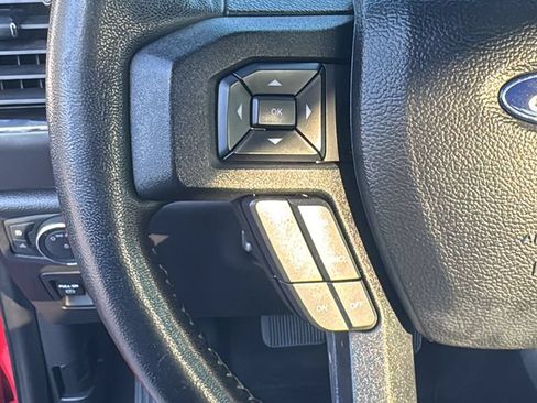 Used 2019 Ford F150 XLT w/ Equipment Group 302A Luxury AWD/4WD image 19