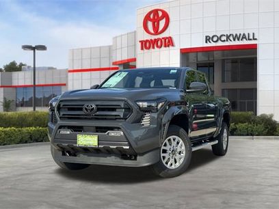 New 2025 Toyota Tacoma SR5