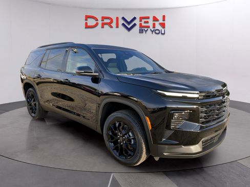 New 2026 Chevrolet Traverse LT w/ Midnight/Sport Edition image 6