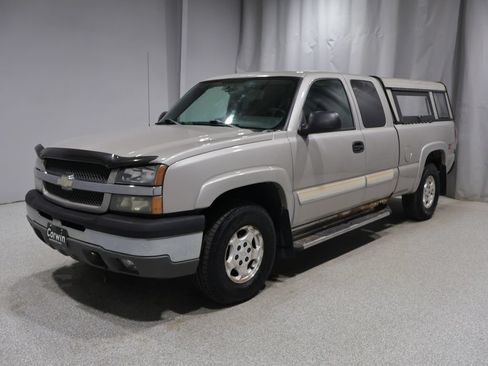 Used 2004 Chevrolet Silverado 1500 4x4 Extended Cab w/ Light Duty Power Package image 7