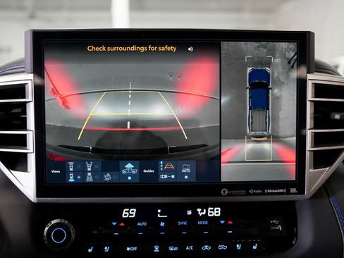 Used 2024 Toyota Tundra Platinum image 17