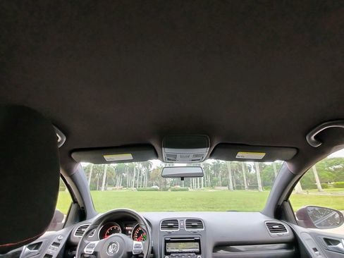 Used 2014 Volkswagen GTI Wolfsburg Edition FWD image 28