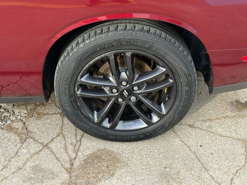 Used 2019 Dodge Challenger SXT w/ Plus Package image 47