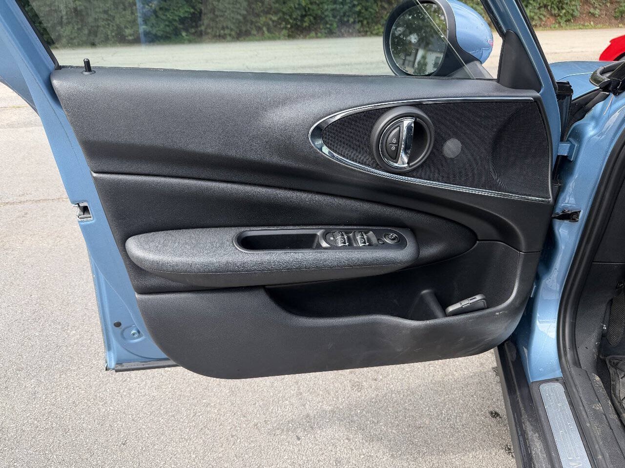 Used 2016 MINI Cooper Clubman FWD image 19