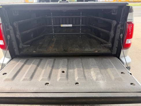 Used 2010 Ford Explorer Sport Trac XLT RWD image 24