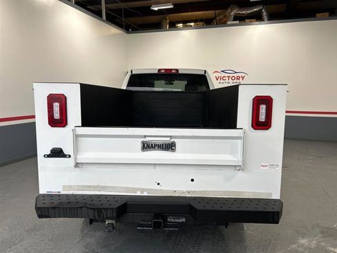 Used 2021 RAM 2500 Tradesman w/ Chrome Appearance Group image 11