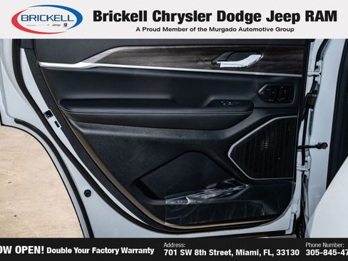 New 2026 Jeep Grand Cherokee L Limited image 12