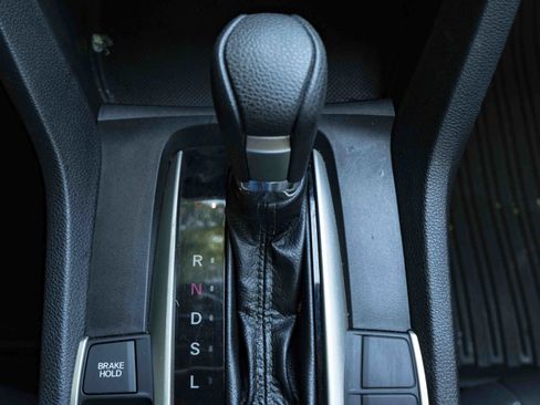 Used 2017 Honda Civic EX image 27