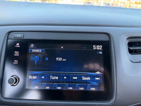 Used 2019 Honda HR-V Sport image 13