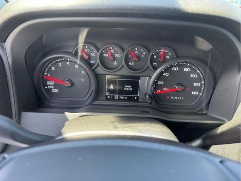 Used 2025 Chevrolet Silverado 1500 Custom w/ Turbomax Blackout Package AWD/4WD image 19