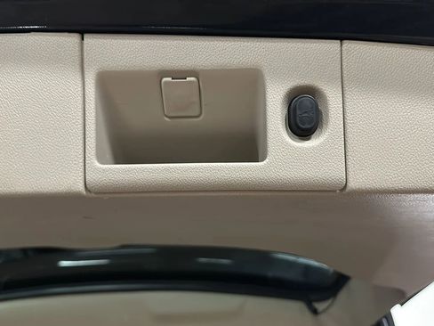 Used 2017 GMC Yukon XL Denali w/ Open Road Package image 18