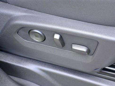 New 2025 Chevrolet Tahoe High Country image 39