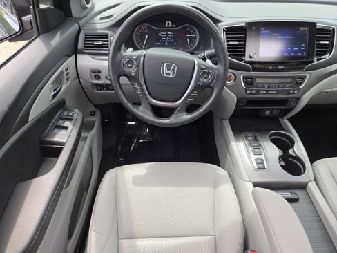 Certified 2023 Honda Ridgeline RTL image 33