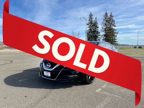 Used 2017 Nissan Maxima SR w/ Midnight Edition FWD image 1