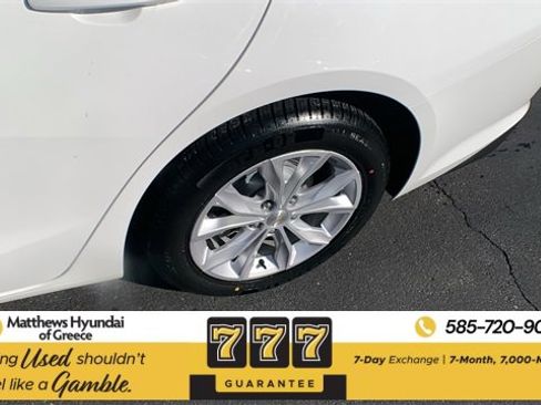 Used 2023 Chevrolet Malibu LT image 27