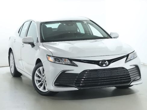 Certified 2024 Toyota Camry LE FWD image 2