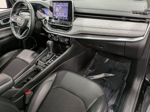 Used 2022 Jeep Compass Latitude w/ Sun and Sound Group image 29